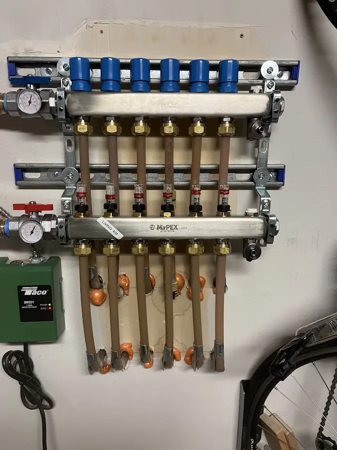 Plumber performing Gas Leak Detection at a residential property in Cicero